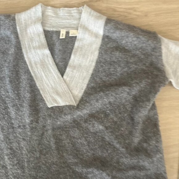 Anthropologie Moth Oatmeal Gray Colorblock Wool Alpaca Vneck Sweater Size Small - Picture 5 of 9